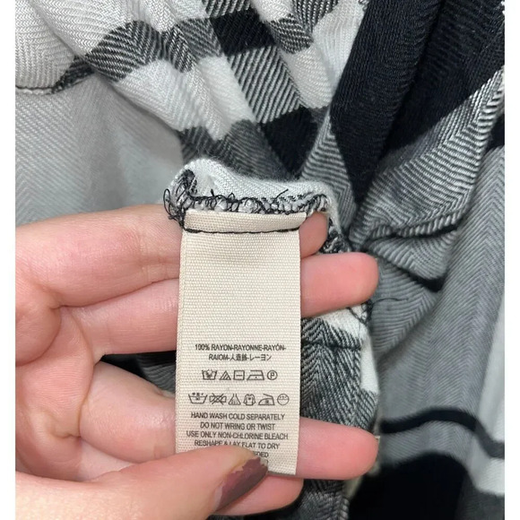 Free People Black White Plaid Rainy Day Oversized Tunic Top Size XS Button Down - Picture 6 of 11